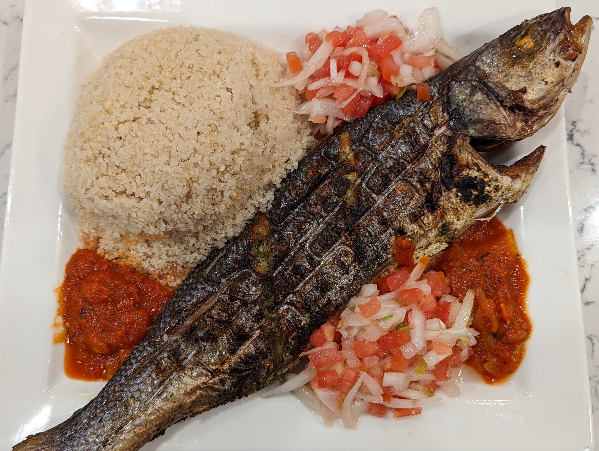 poisson grille (grilled fish)